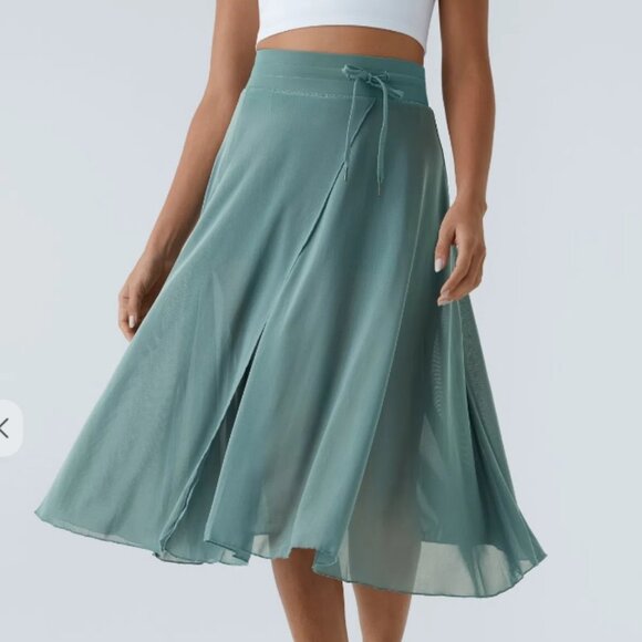 HALARA Dresses & Skirts - High Waisted Drawstring Contrast Mesh 2-in-1 Side Pocket Flowy Midi Flare Casual